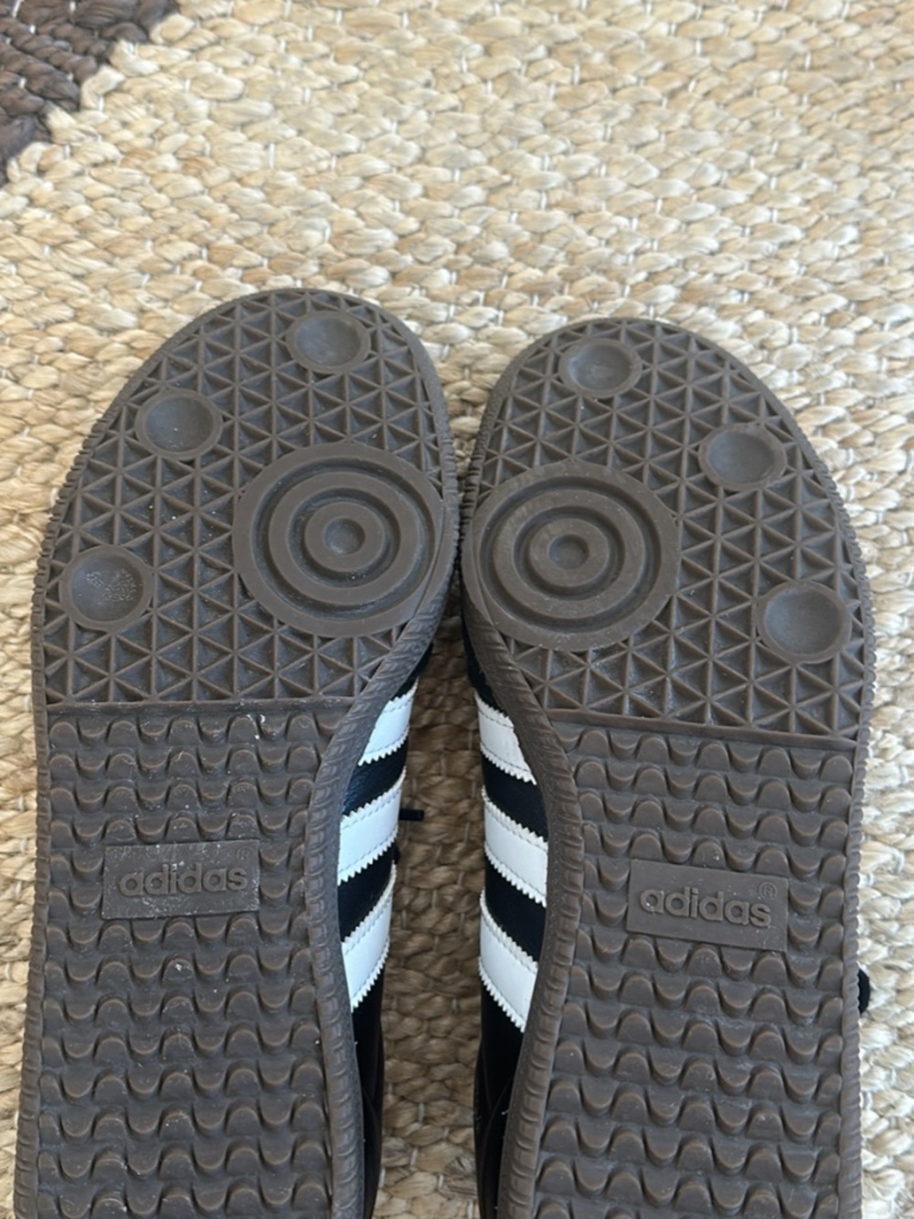 Womans Adidas OG Samba size 8 - Picture 3 of 3
